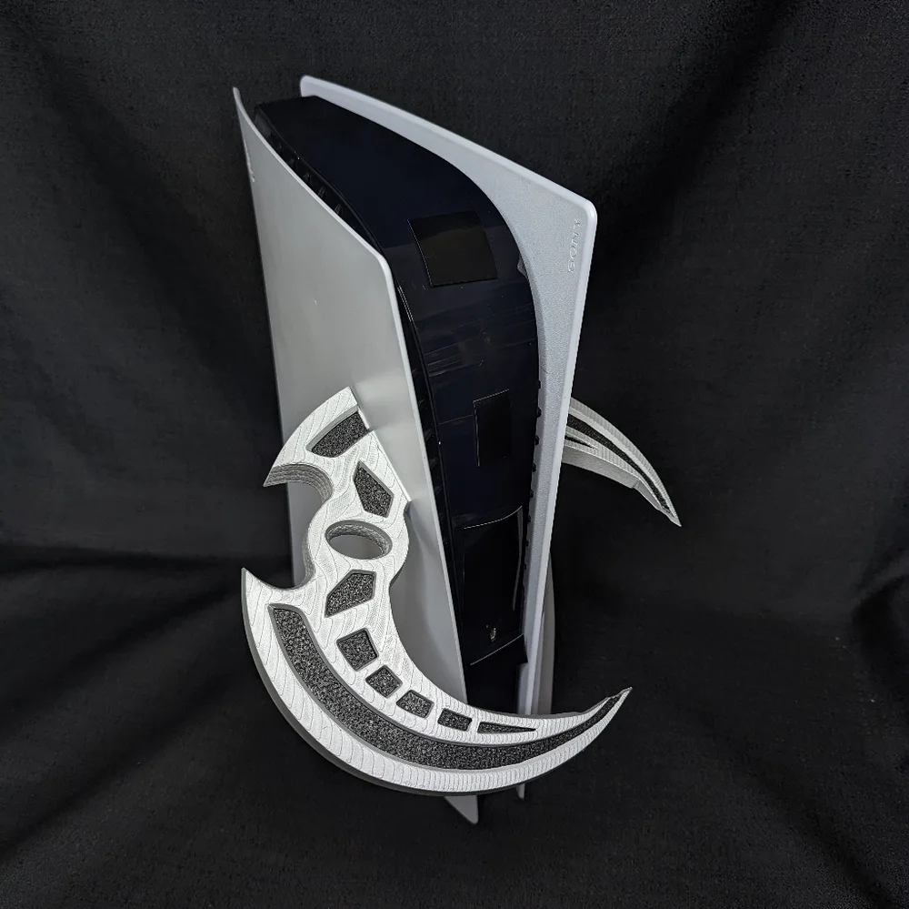 Moon Knight Cresent Dart - Picture 3 of 12